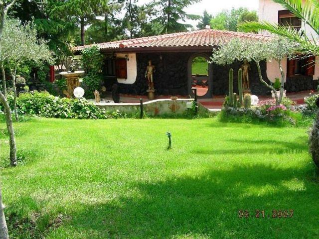 Parco Delle Tre Fontane Bed & Breakfast Nicolosi Exterior photo