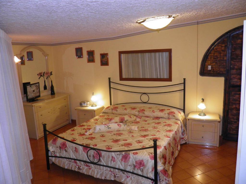 Parco Delle Tre Fontane Bed & Breakfast Nicolosi Room photo