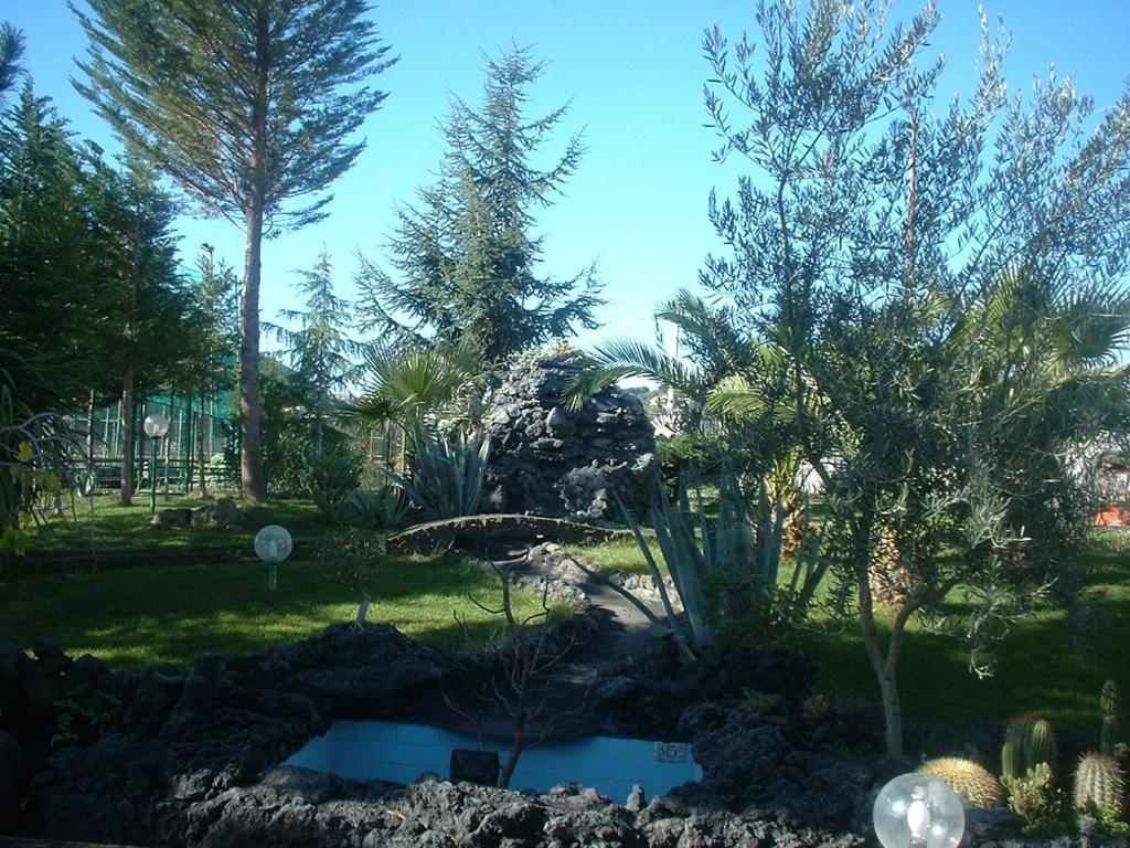 Parco Delle Tre Fontane Bed & Breakfast Nicolosi Exterior photo